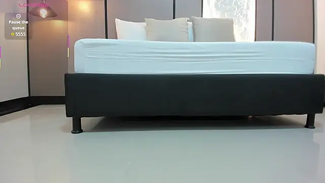 mia collins96 online show from 03-28-26, 03:07