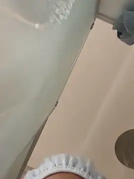 gatitalocahot online show from 11-08-25, 04:10