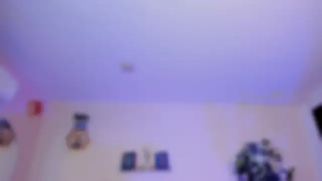 Snapshot of YariRose chatting on 05-29-26, 02:56 YariRose online show from 05-29-26, 02:56