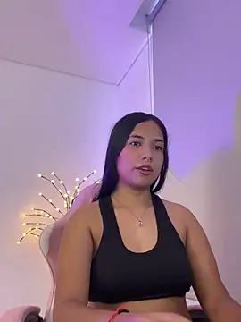 aly nicols online show from 02-11-26, 10:42