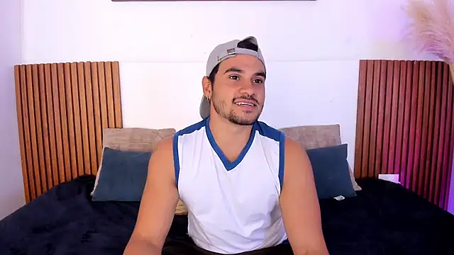 Snapshot of Jake_muller1 chatting on 11-06-25, 03:32 Jake muller1 online show from 11-06-25, 03:32