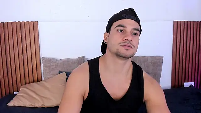 Jake muller1 online show from 12-17-25, 03:22