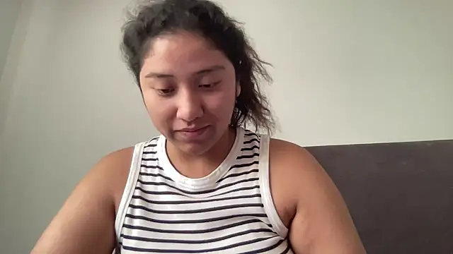 Kmiii21 online show from 12-01-25, 04:41