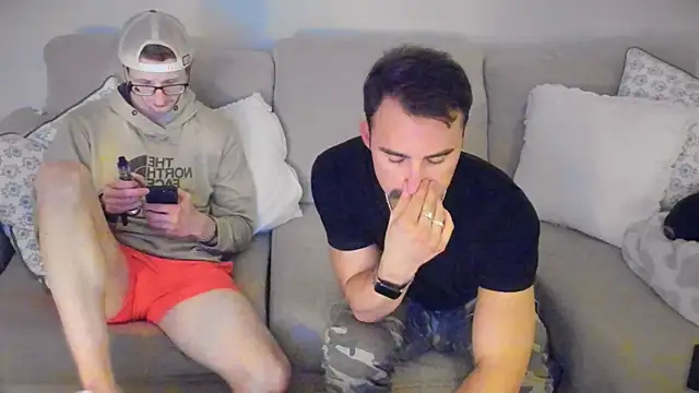 bobbyatx online show from 12-21-25, 08:49