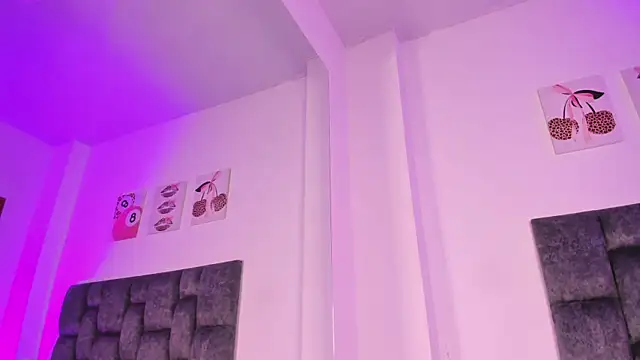 kittymonroe1 online show from 05-31-26, 06:09