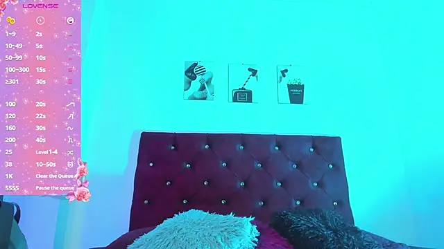 Snapshot of kittymonroe1 chatting on 02-18-26, 05:42 kittymonroe1 online show from 02-18-26, 05:42