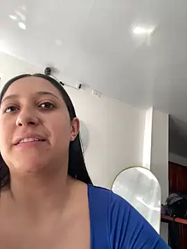 Snapshot of kittymonroe1 chatting on 01-18-26, 05:49 kittymonroe1 online show from 01-18-26, 05:49