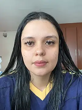 Snapshot of Selena_Roa chatting on 05-07-26, 02:31 Selena Roa online show from 05-07-26, 02:31