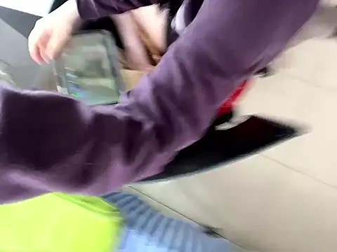 Snapshot of Selena_Roa chatting on 02-03-26, 04:56 Selena Roa online show from 02-03-26, 04:56