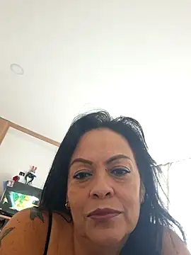 Snapshot of viviana-sexi chatting on 07-25-26, 05:41 viviana-sexi online show from 07-25-26, 05:41