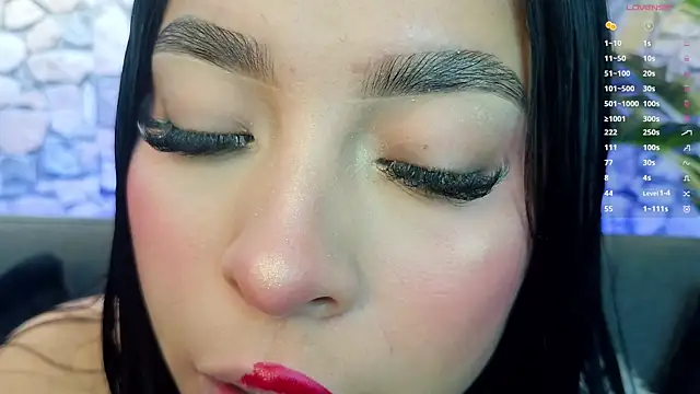 mia roux1 online show from 11-17-25, 05:39