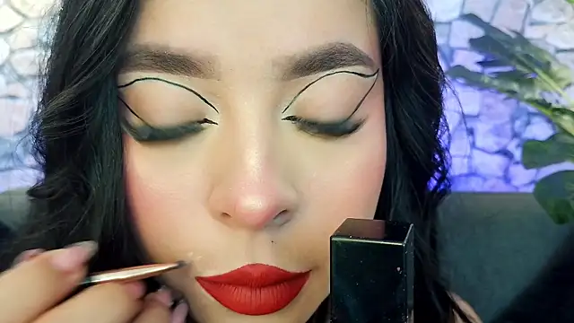 mia roux1 online show from 11-19-25, 05:13