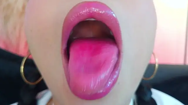 mia roux1 online show from 03-28-26, 10:11