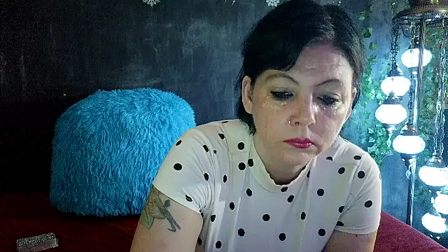 Snapshot of MorgannaVamp chatting on 05-29-26, 12:27 MorgannaVamp online show from 05-29-26, 12:27