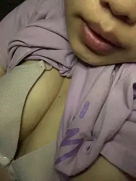 Miuu-Miuu online show from 11-18-25, 04:54