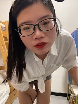 Nlen baby online show from 11-27-25, 02:28