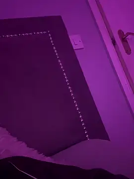 Gia Atkinson online show from 10-29-25, 07:35