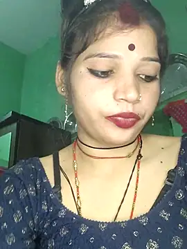 Snapshot of Bhumika_Love chatting on 10-26-25, 01:22 Bhumika Love online show from 10-26-25, 01:22