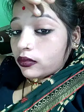 Snapshot of Bhumika_Love chatting on 02-06-26, 09:27 Bhumika Love online show from 02-06-26, 09:27