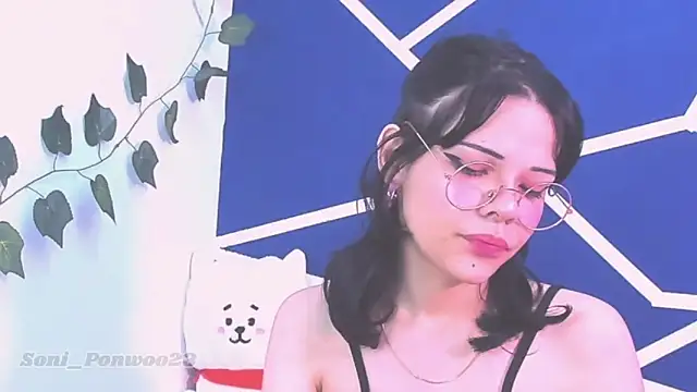 soni ponwoo online show from 11-30-25, 03:46