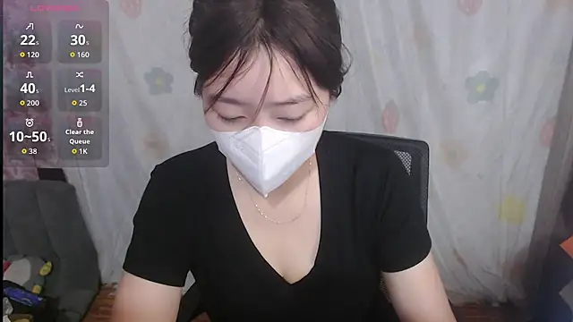 Snapshot of kitty-20x chatting on 07-01-26, 11:43 kitty-20x online show from 07-01-26, 11:43