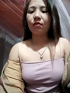 -Lanaa- online show from 12-17-25, 09:20