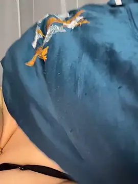 helo-kitty online show from 11-19-25, 01:22