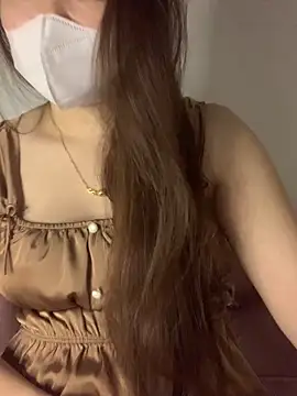 Snapshot of helo-kitty chatting on 05-03-26, 03:59 helo-kitty online show from 05-03-26, 03:59