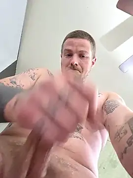 DadDDick925 online show from 06-18-26, 07:29