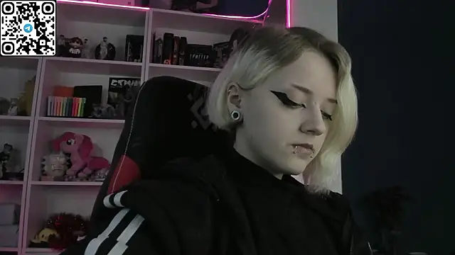 Holy Mistress S online show from 02-21-26, 09:44