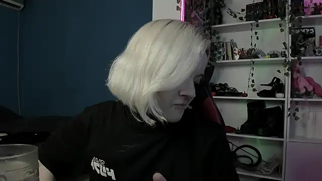 Holy Mistress S online show from 11-14-25, 09:24