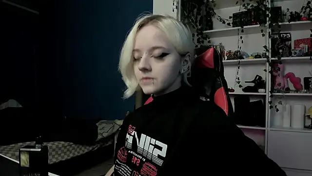 Holy Mistress S online show from 11-05-25, 09:34