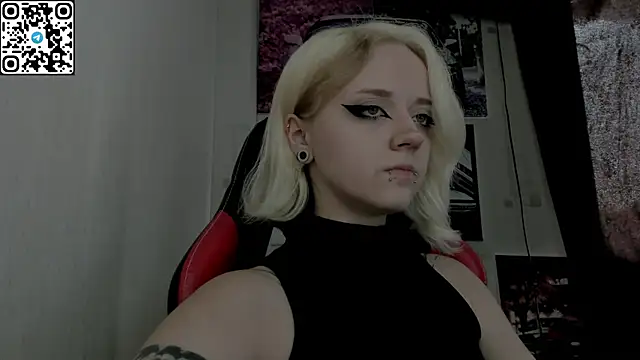 Holy Mistress S online show from 07-28-26, 09:06