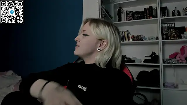 Holy Mistress S online show from 01-13-26, 10:52