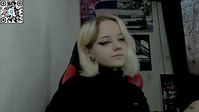 Holy Mistress S online show from 07-19-26, 09:17