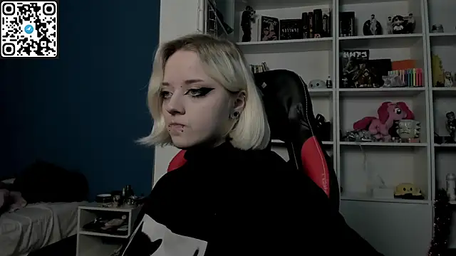 Holy Mistress S online show from 01-14-26, 10:19