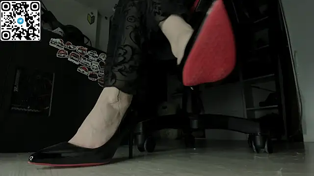 Holy Mistress S online show from 05-28-26, 11:16