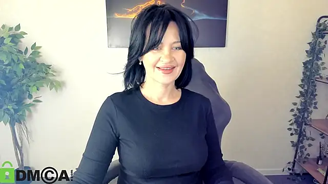 Snapshot of Sara_Devills chatting on 05-30-26, 08:31 Sara Devills online show from 05-30-26, 08:31