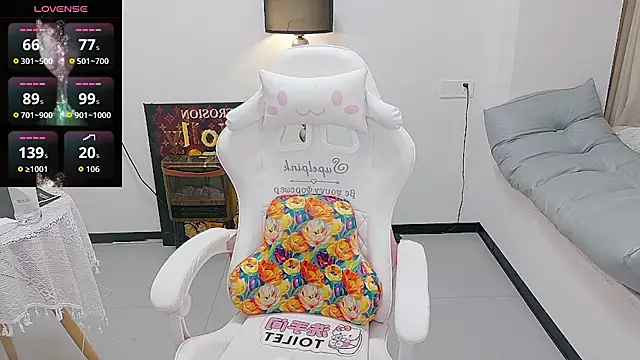 BK PINK1021 online show from 12-20-25, 12:30