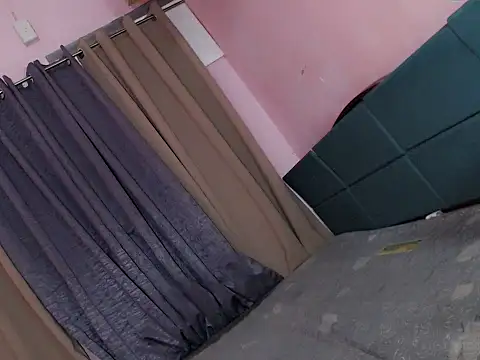 Felicity lux online show from 11-04-25, 08:23