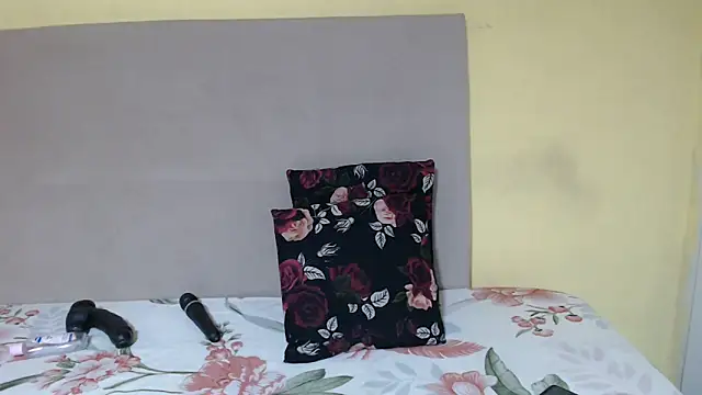 CherryZee online show from 04-14-26, 08:52