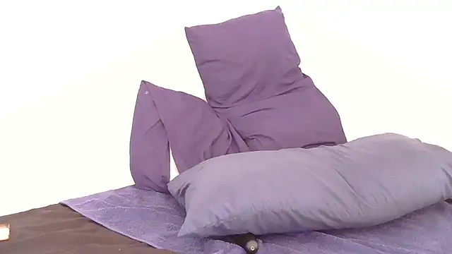 BadZuluBitch online show from 02-11-26, 06:35