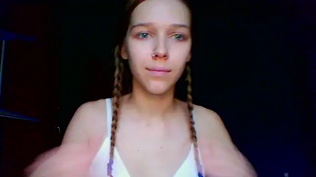 Snapshot of mari_martin chatting on 11-09-25, 11:36 mari martin online show from 11-09-25, 11:36