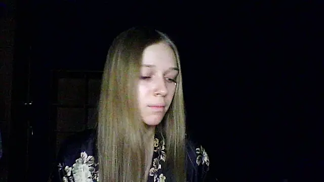 Snapshot of mari_martin chatting on 11-02-25, 02:11 mari martin online show from 11-02-25, 02:11