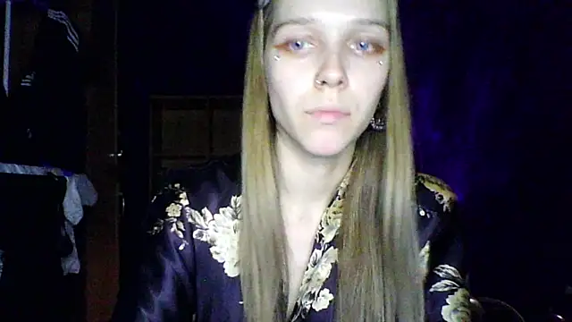 Snapshot of mari_martin chatting on 11-03-25, 06:44 mari martin online show from 11-03-25, 06:44