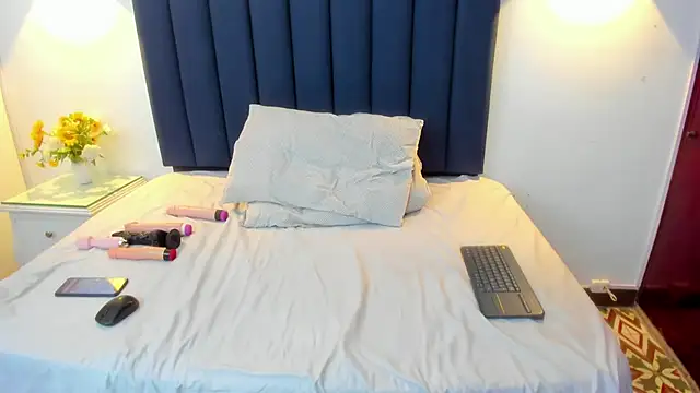 Angyrios online show from 04-11-26, 03:49