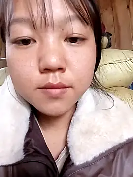 Quynhsumon online show from 03-12-26, 03:45