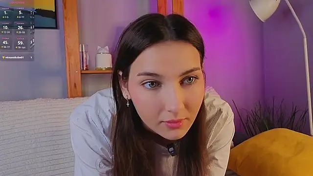 KateCahee online show from 12-17-25, 01:21