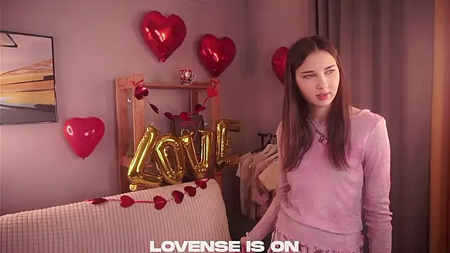 KateCahee online show from 02-13-26, 01:38