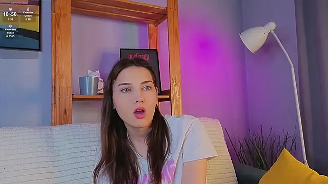 KateCahee online show from 12-19-25, 01:20